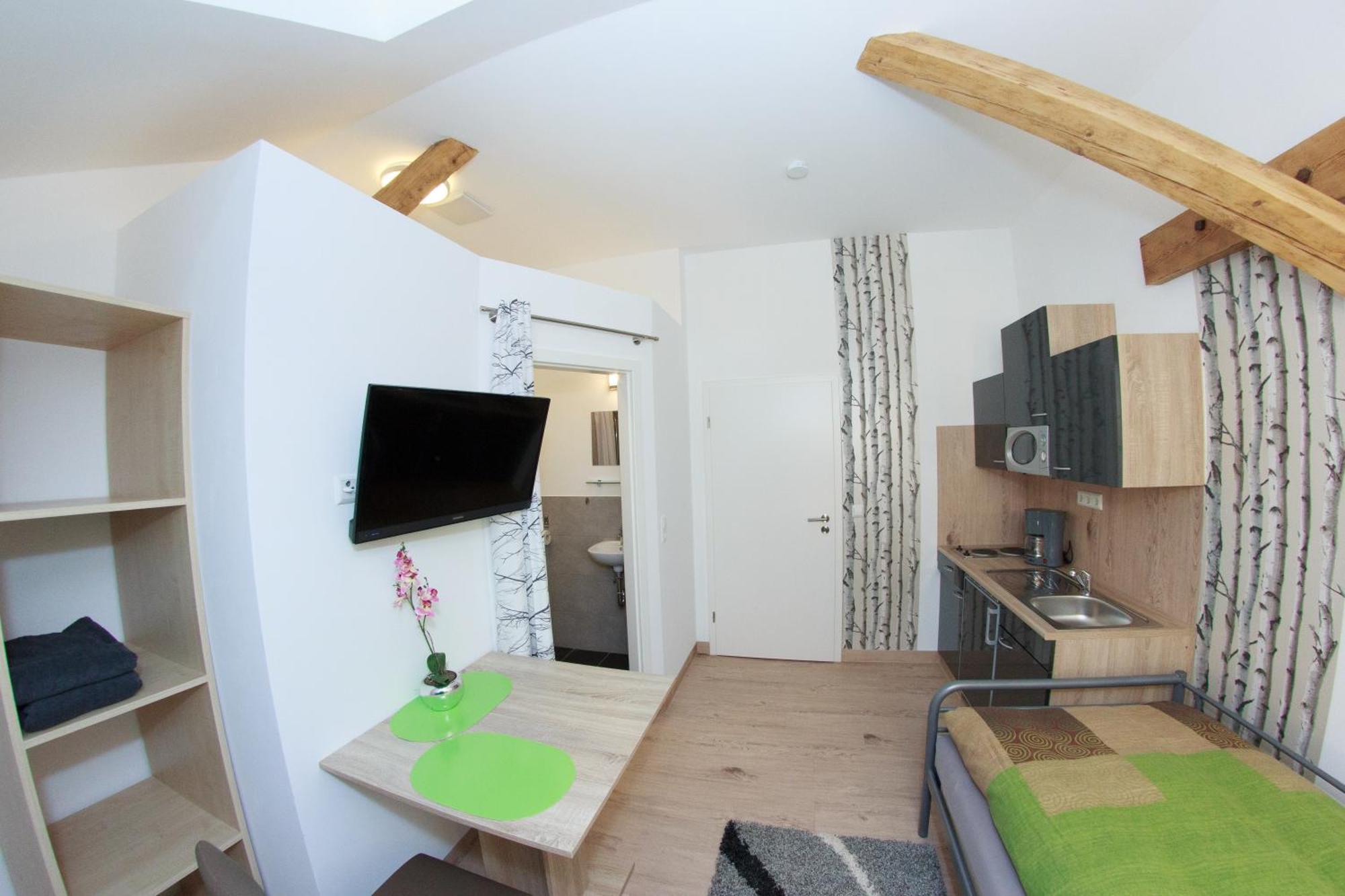 Pension Weinsberger Tal Левенштайн Номер фото